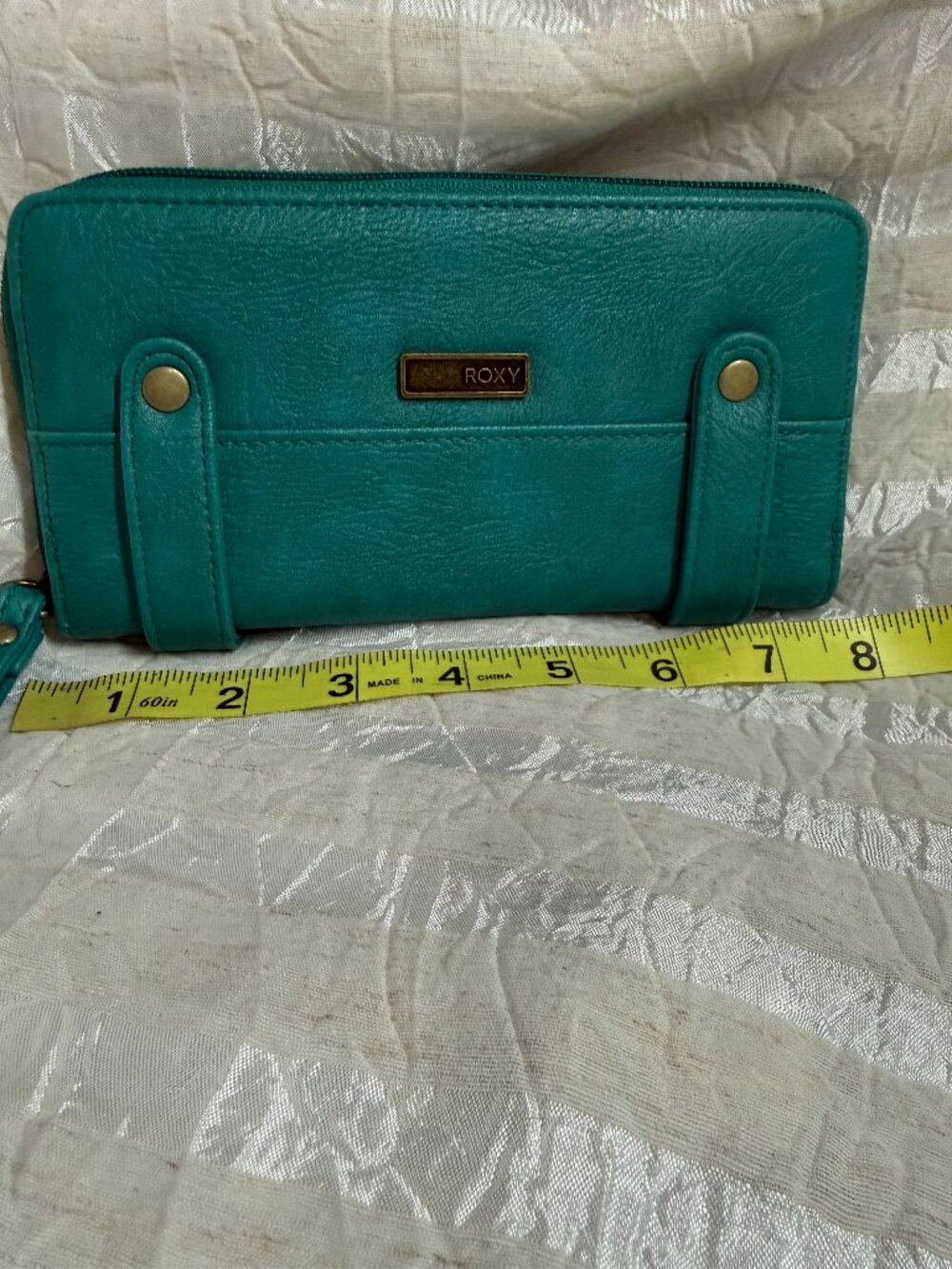Roxy Teal Faux Leather Zip Around Wallet Wristlet EUC